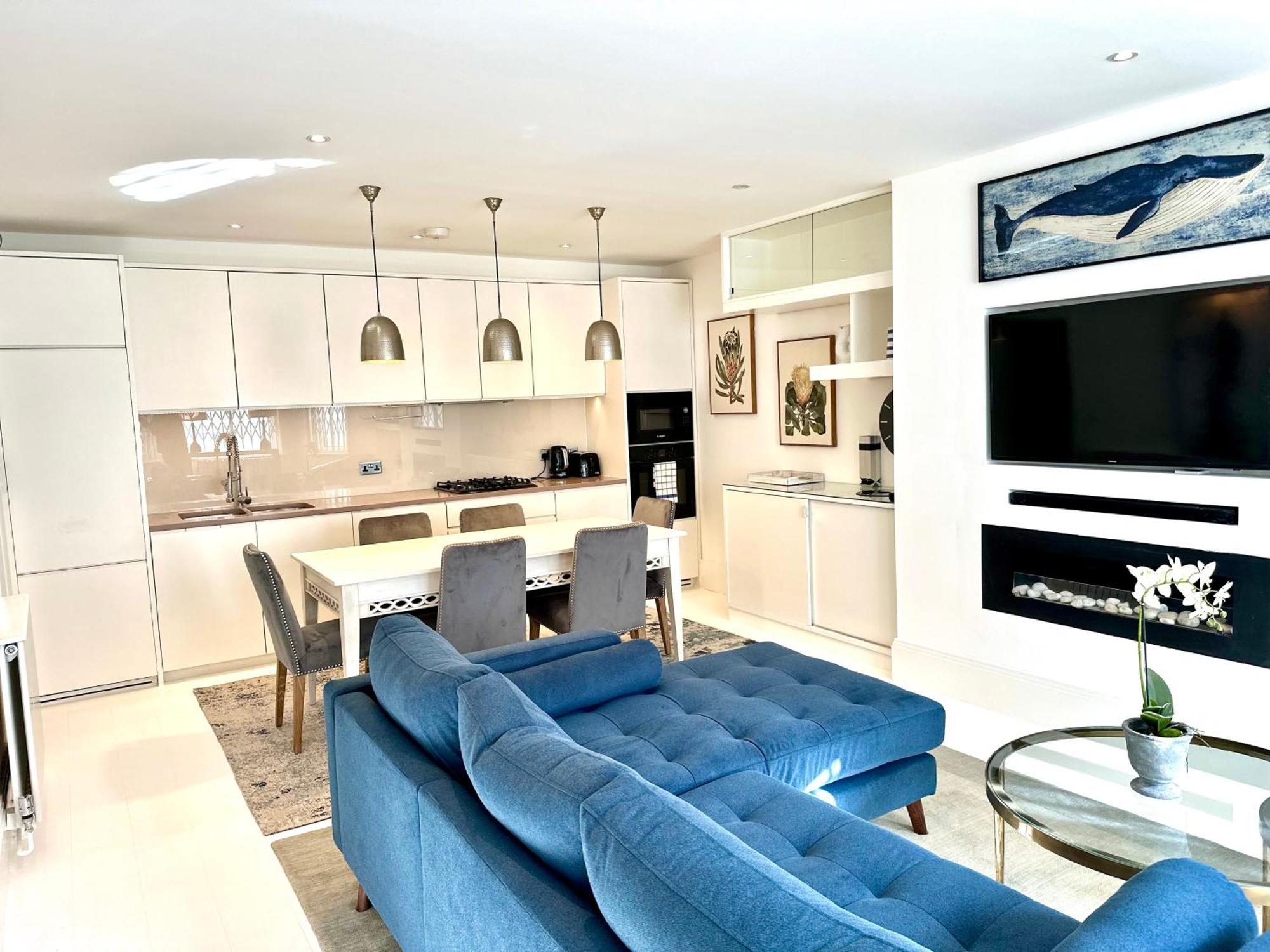 Appartamento Stylish With Bbq Kensington Londra